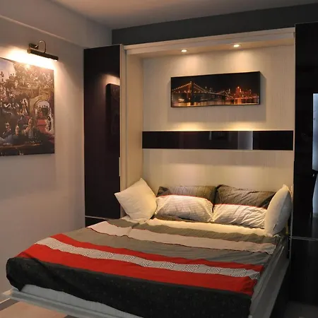 Apartament Oscar Summerland *