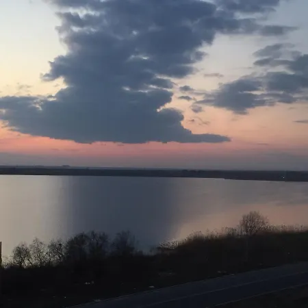 Oscar Summerland * Mamaja